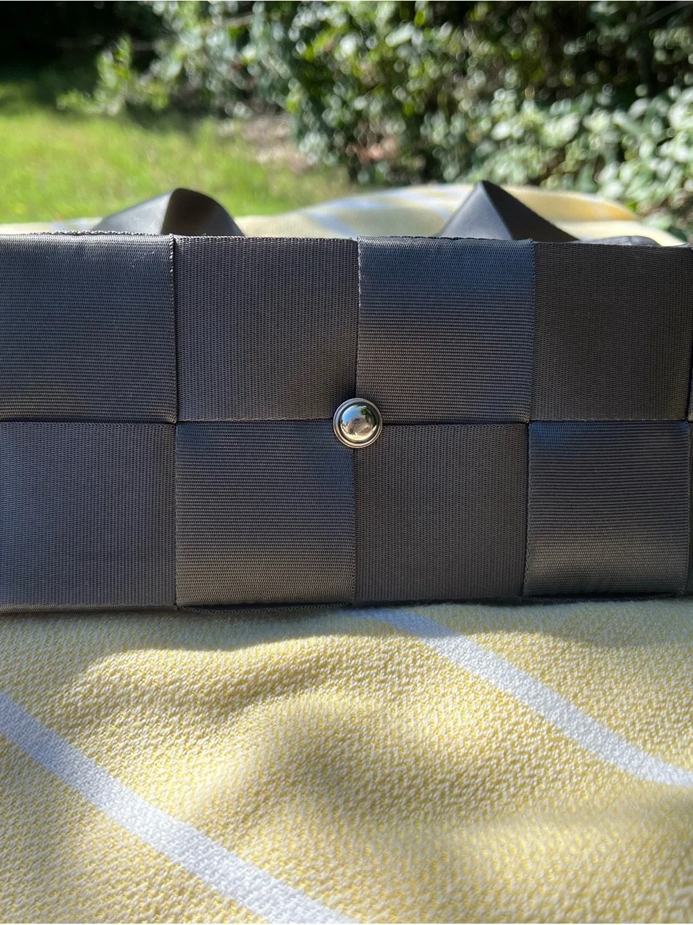 Comely seatbelt bag - woven purse in Gray